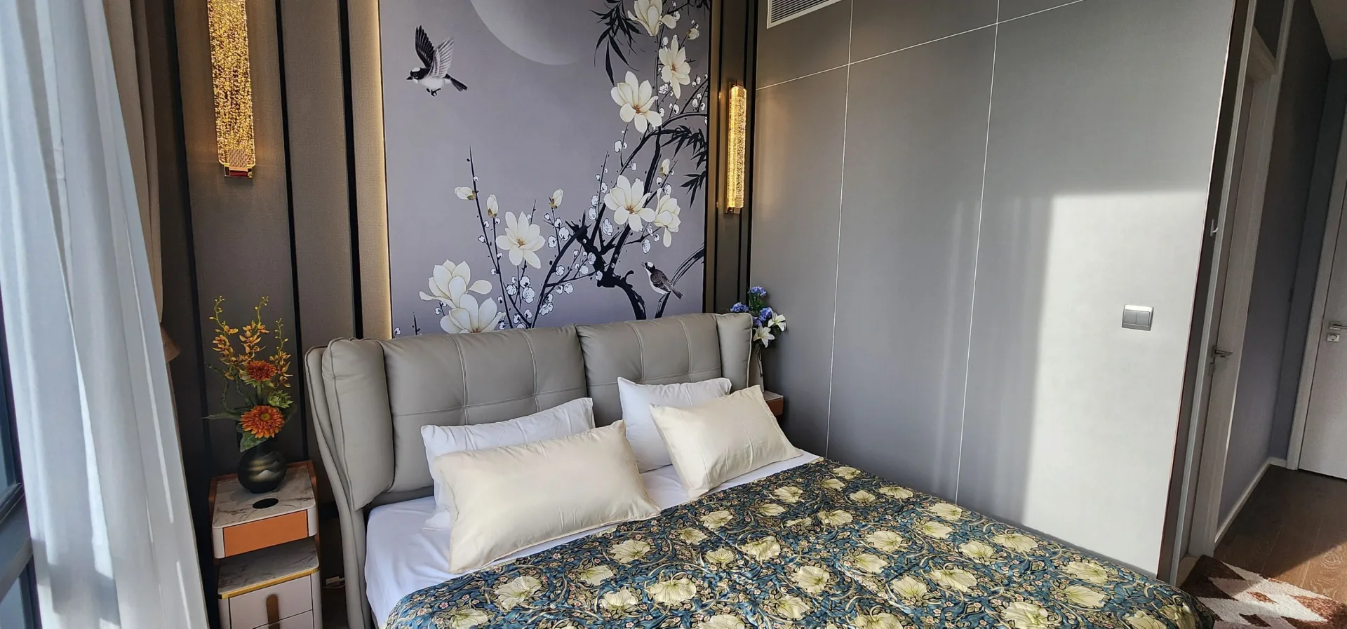 Property photos for Muniq Langsuan