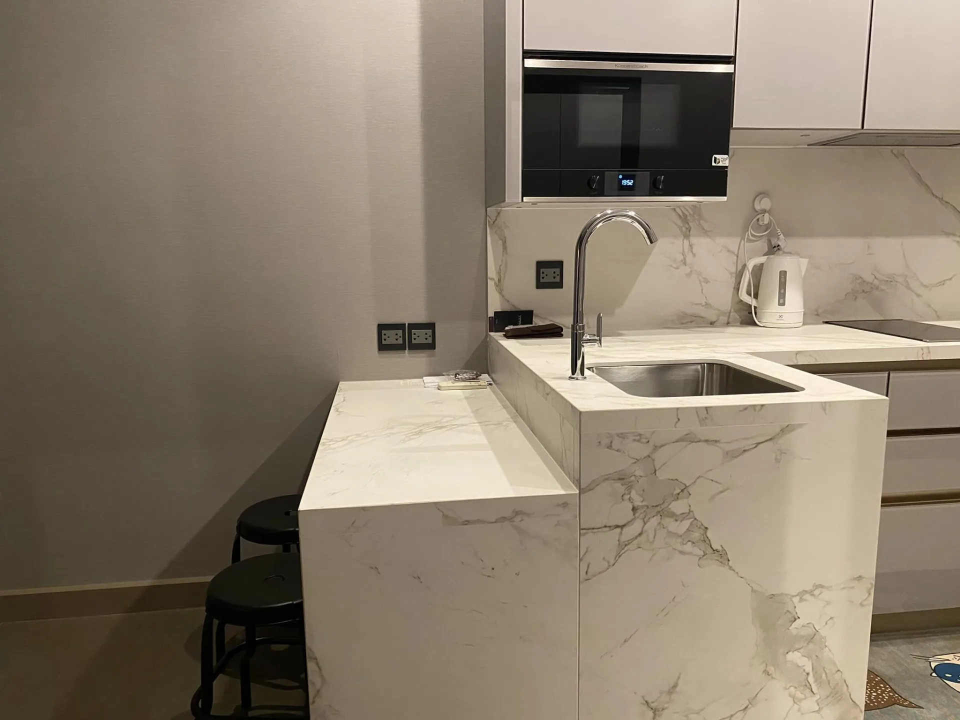 Property photos for The Esse at Singha Complex