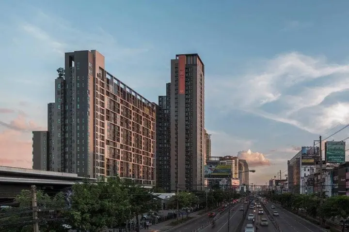 Property photos for Centric Huay Kwang Station