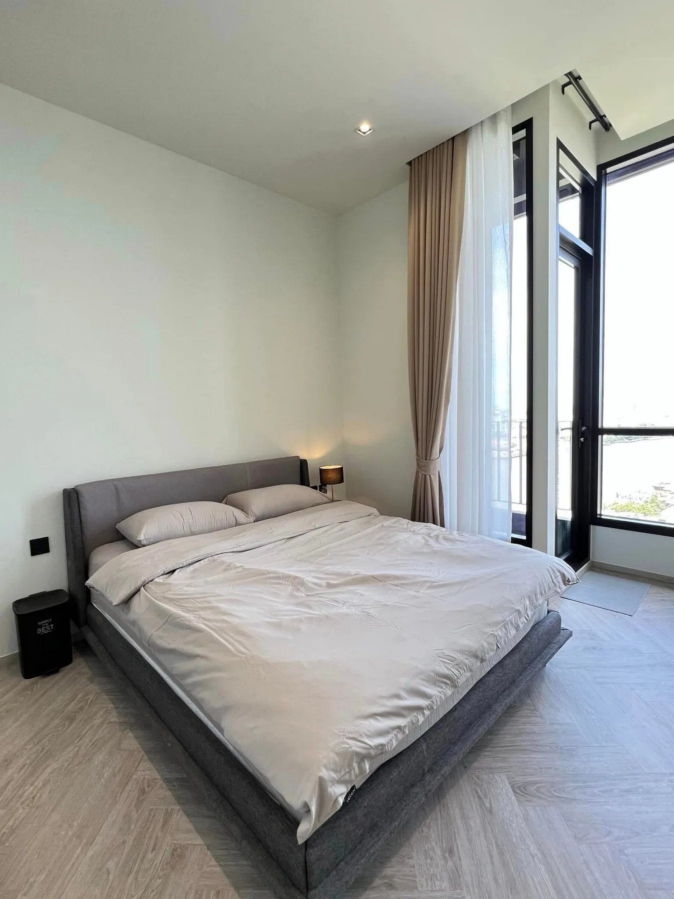 Property photos for Chapter Charoennakhorn-riverside