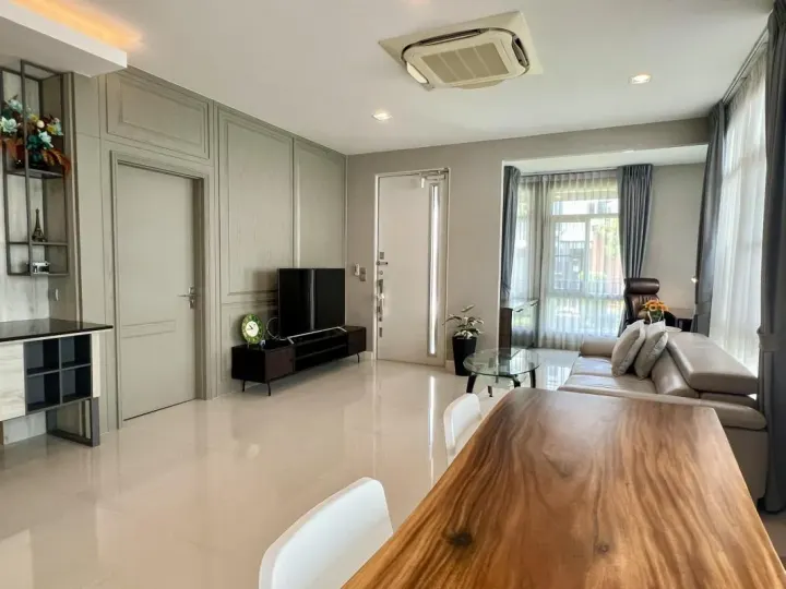 Property photos for Manthana Bangna Km.7
