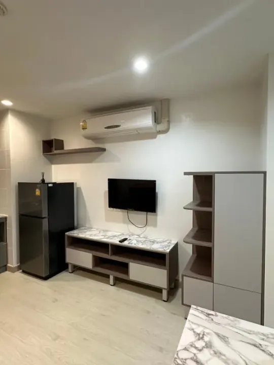 Property photos for Chamchuri Square Residence