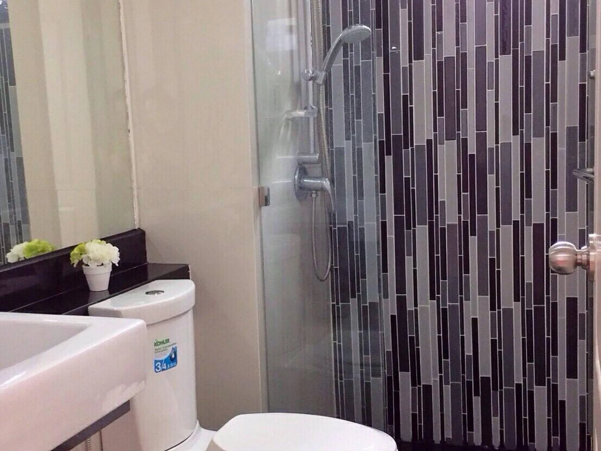 Property photos for Bangkok Feliz Sukhumvit 69