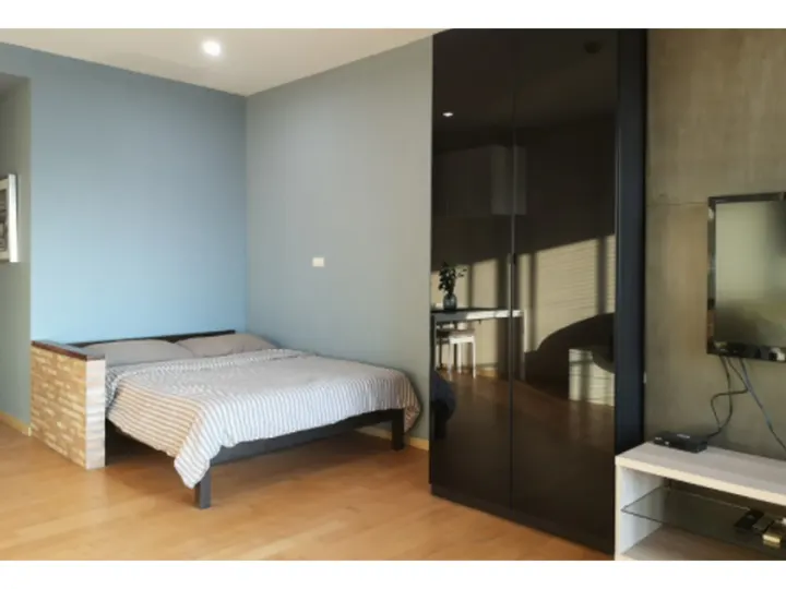 Property photos for Noble Solo