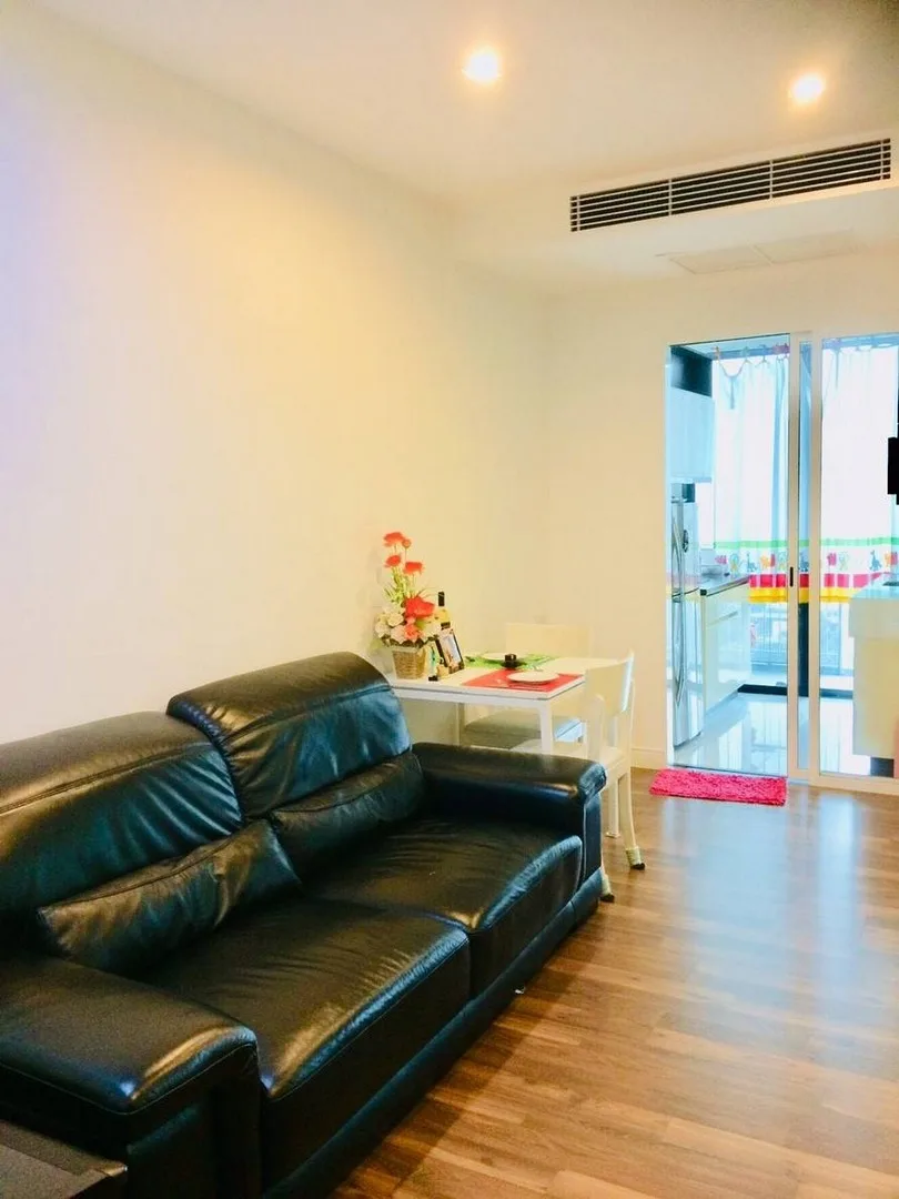 Property photos for The Room Sukhumvit 62