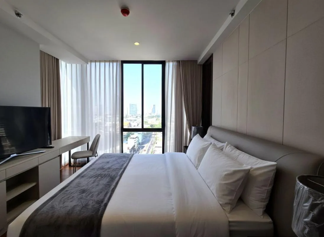 Property photos for One Altitude Charoen Krung