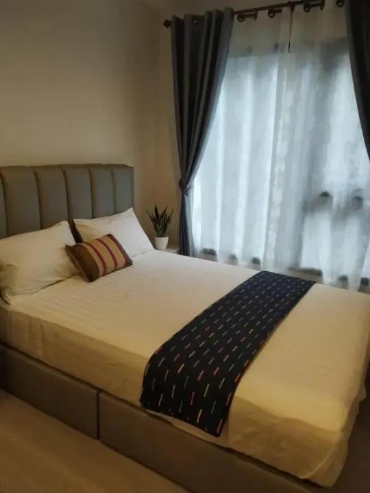 Property photos for Life Asoke Hype