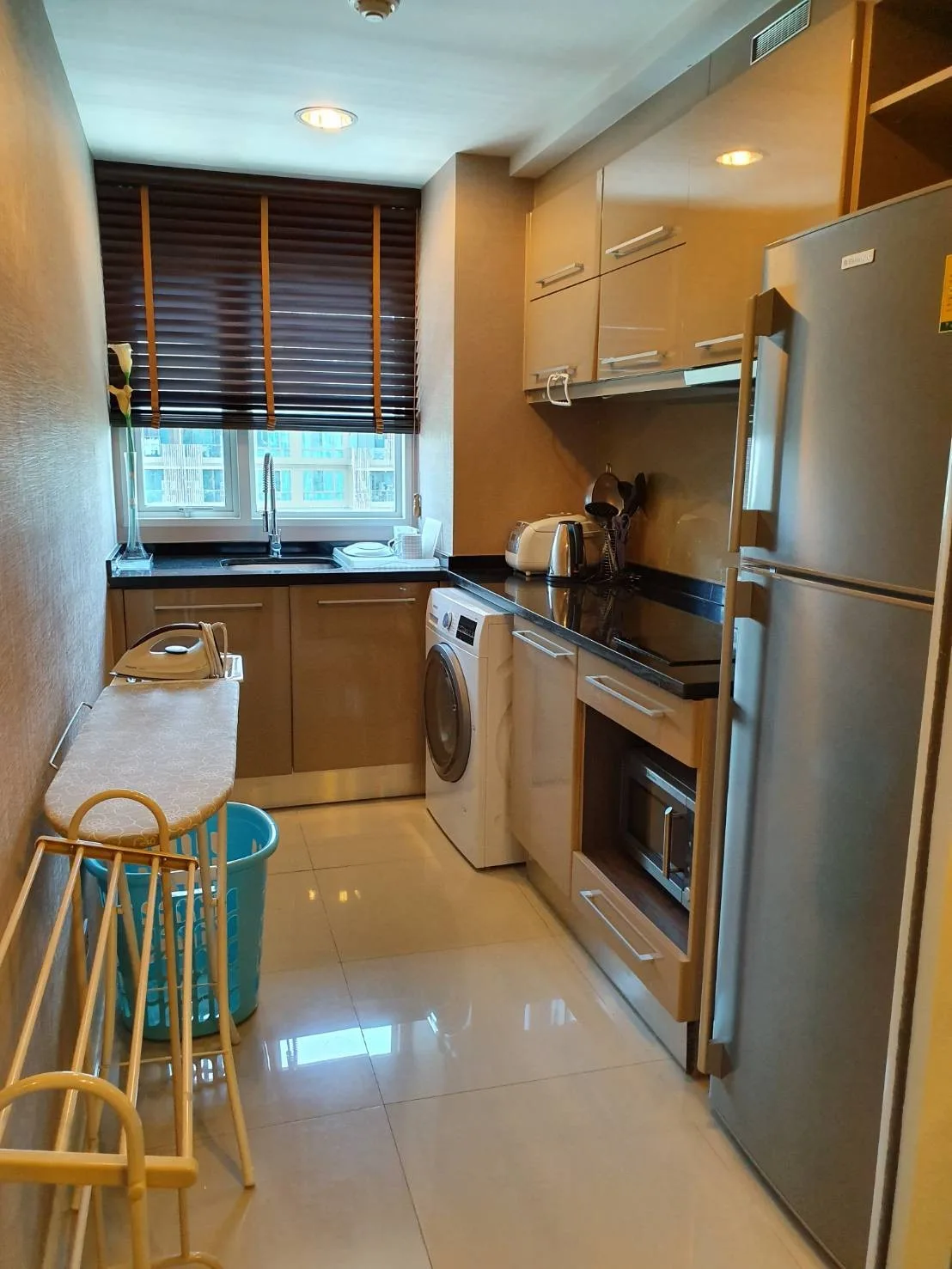 Property photos for The Crest Sukhumvit 49