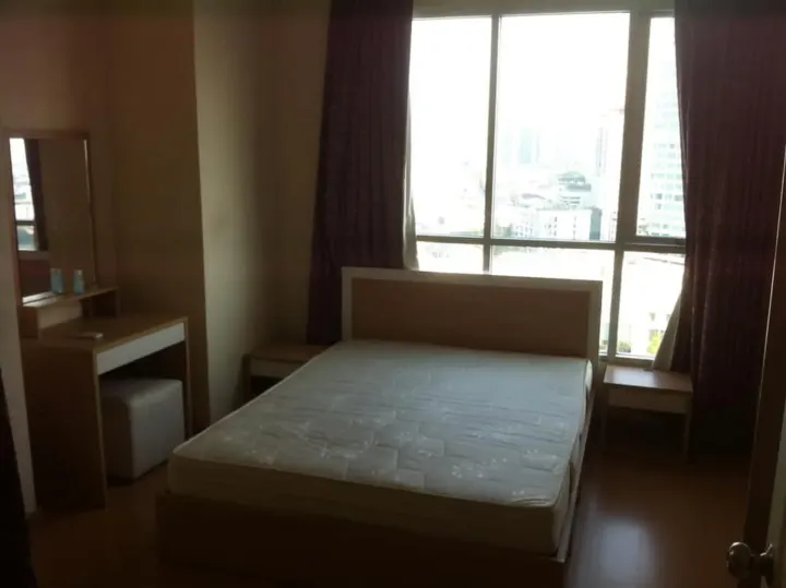 Property photos for Life Sukhumvit 65