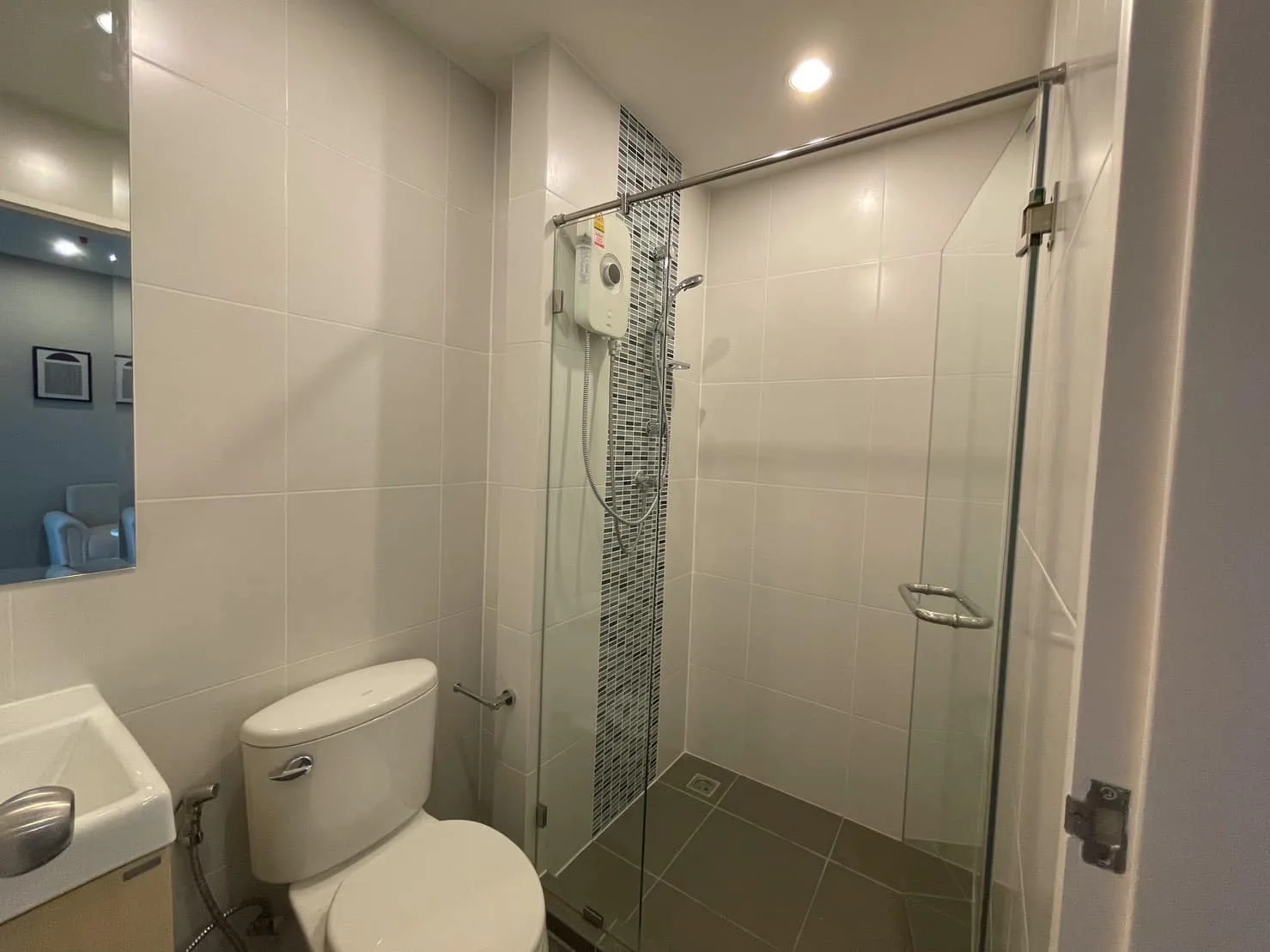 Property photos for Metro Sky Prachachuen