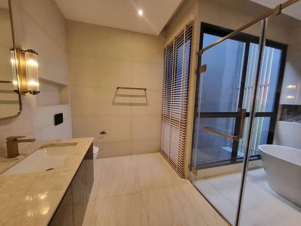 Property photos for Bugaan Krungthep Kreetha