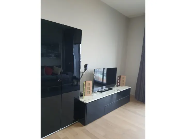 Property photos for Noble Reveal