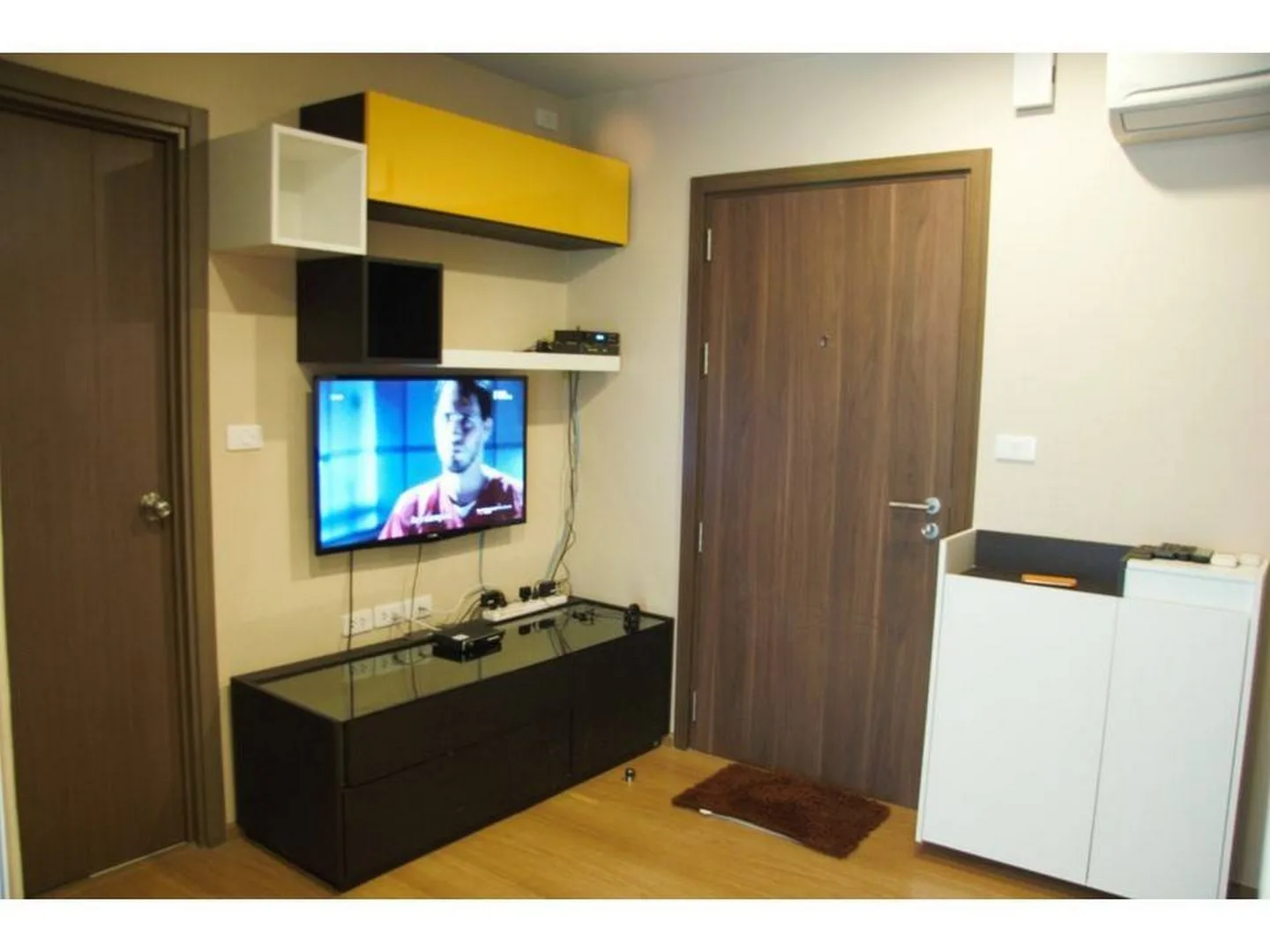Property photos for The Base Sukhumvit 77
