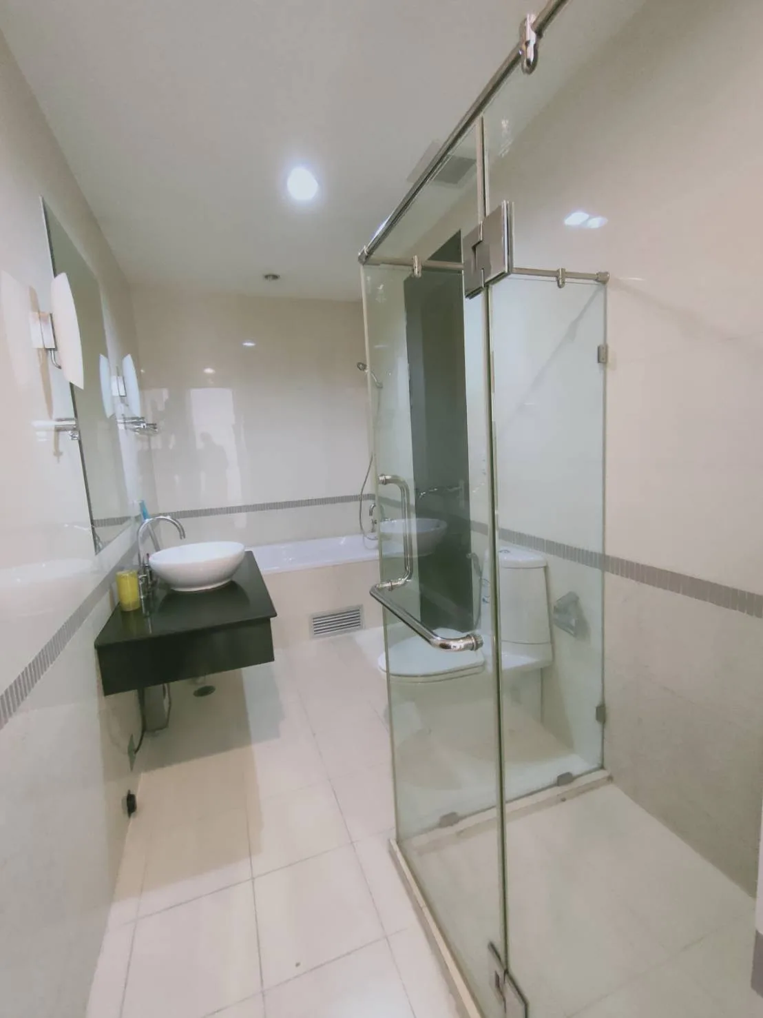 Property photos for Baan Klang Krung Siam - Pathumwan