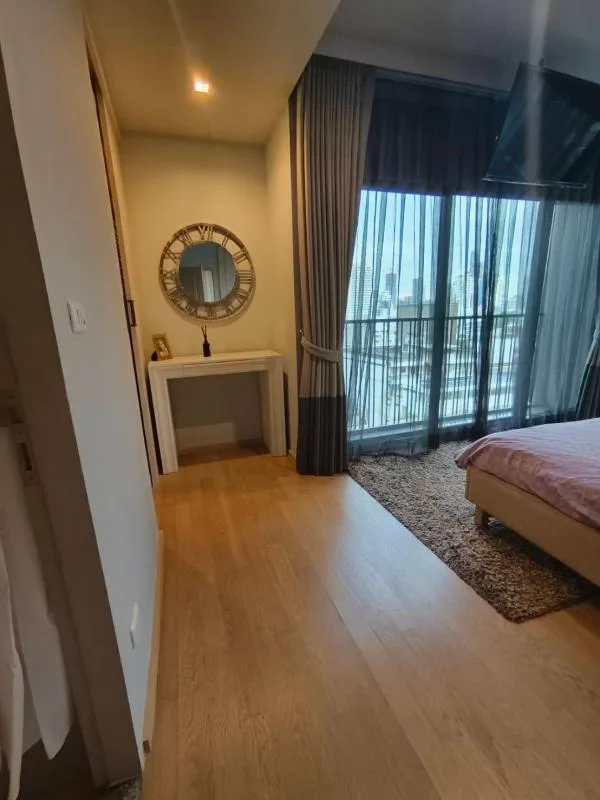 Property photos for Noble Refine
