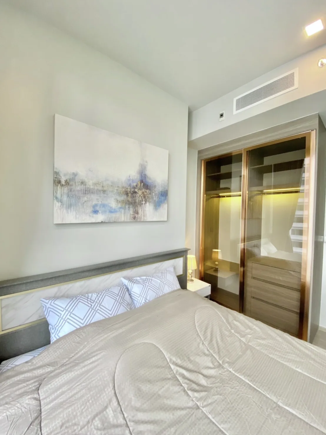 Property photos for Celes Asoke