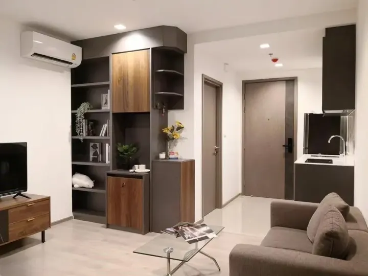 Property photos for THE LINE Phahonyothin Park