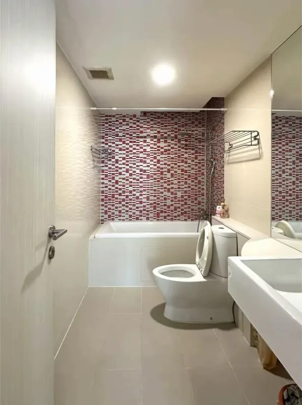 Property photos for Le Nice Ekamai