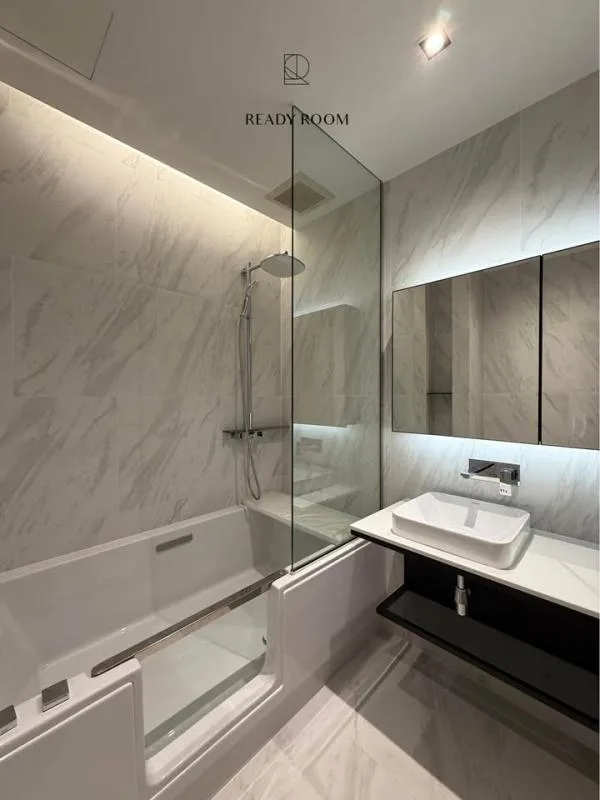 Property photos for The Room Sukhumvit 38