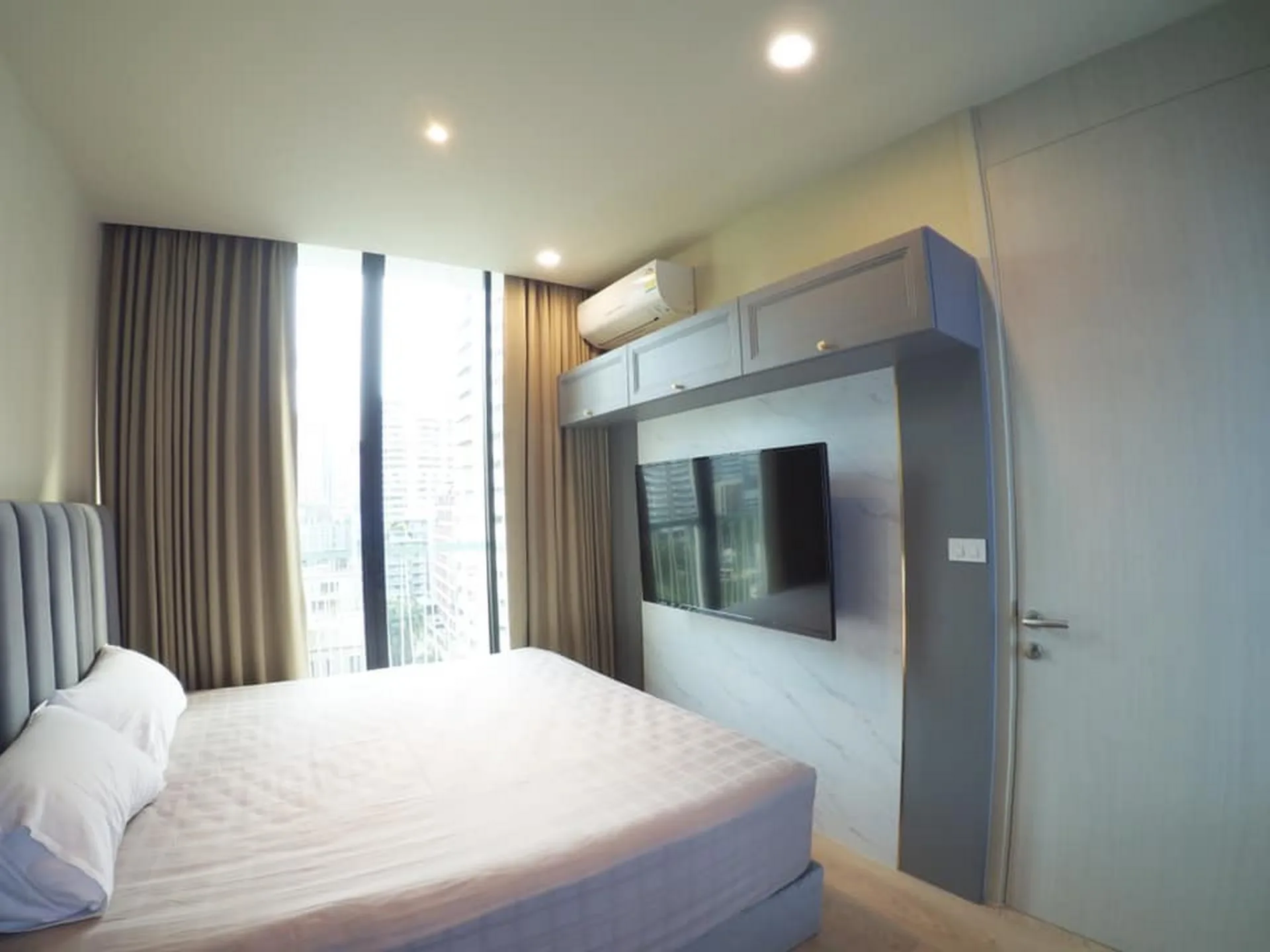 Property photos for Noble Recole
