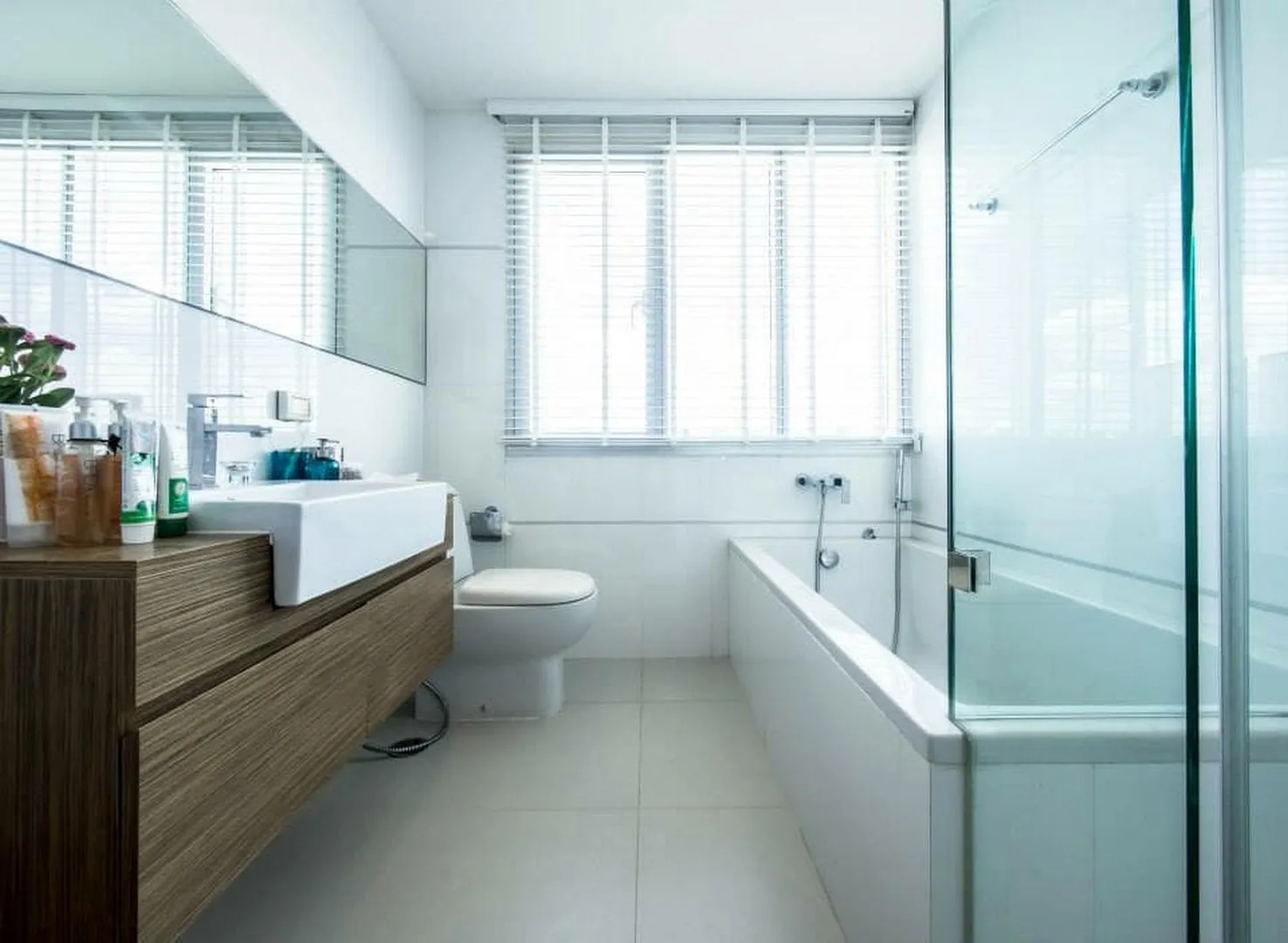 Property photos for Thru Thonglor