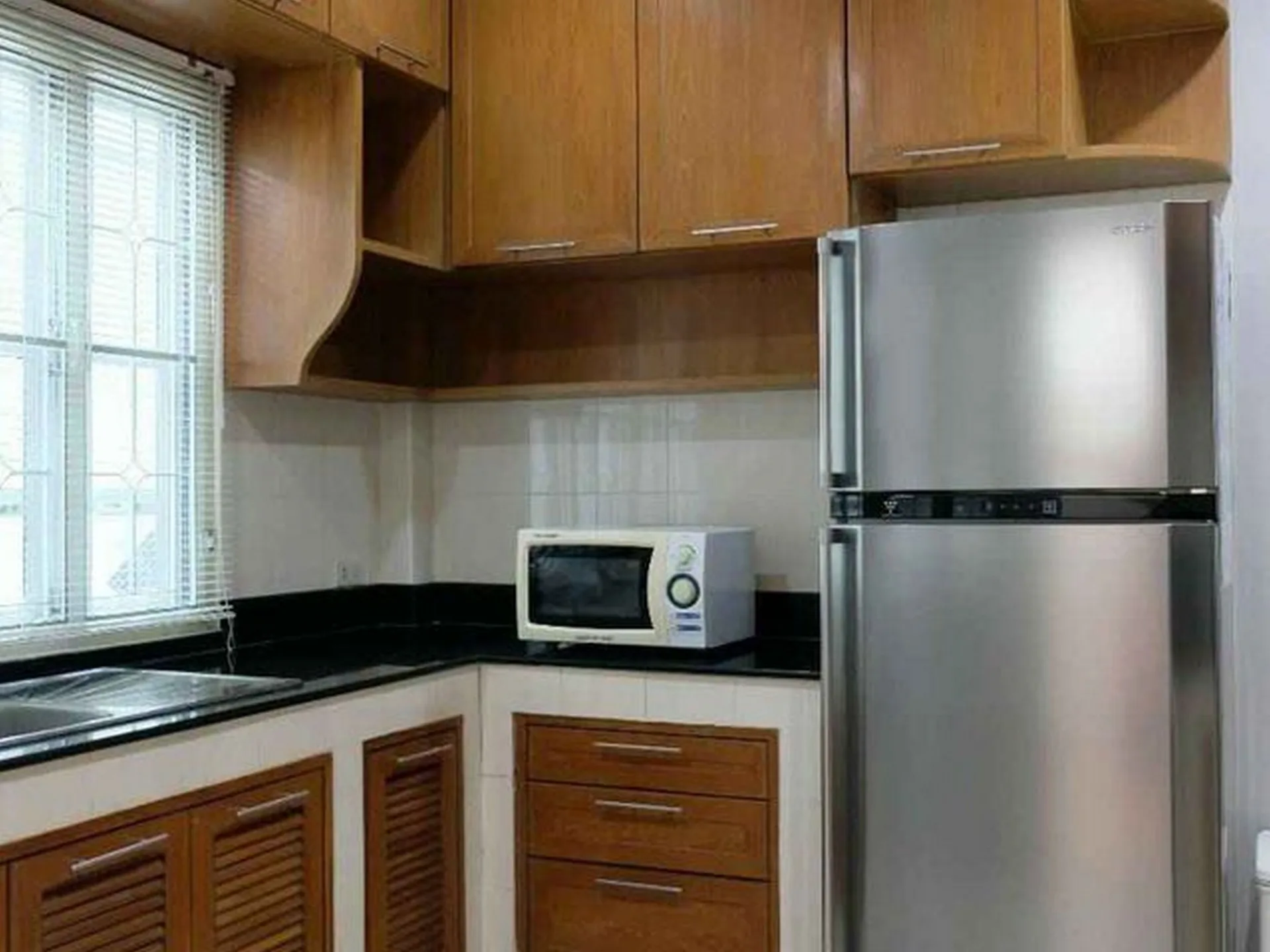 Property photos for Mantana 2 Srinakarin