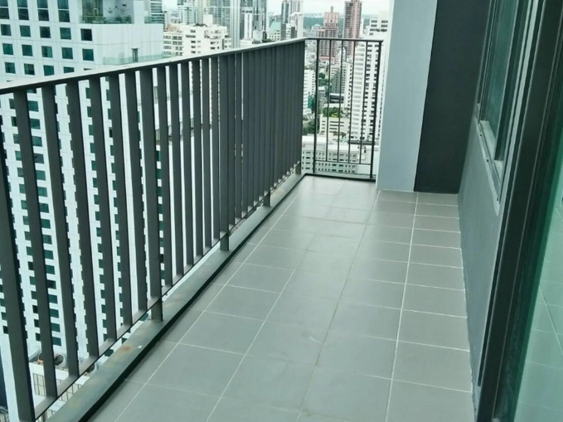 Property photos for Edge Sukhumvit 23