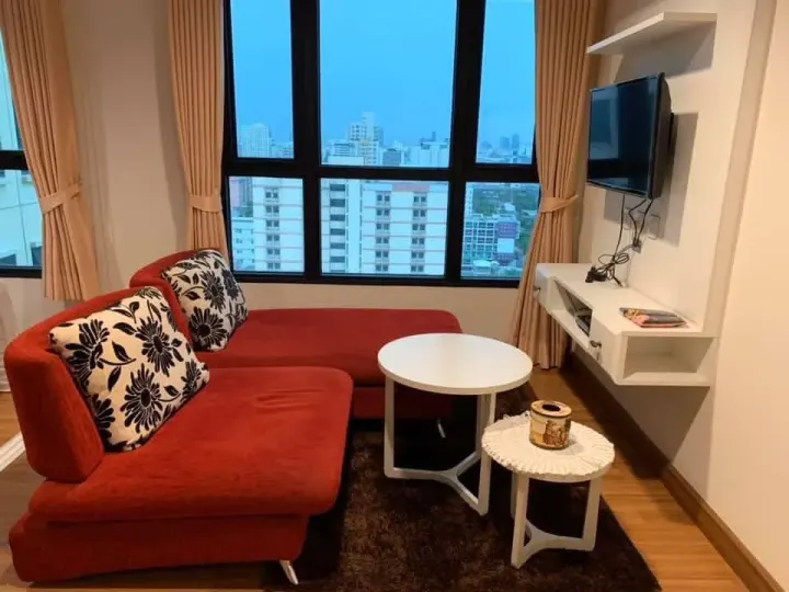 Property photos for The Crest Phahonyothin 11
