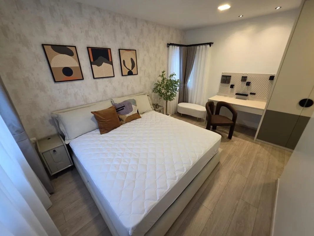 Property photos for Villaggio Srinakarin-bangna