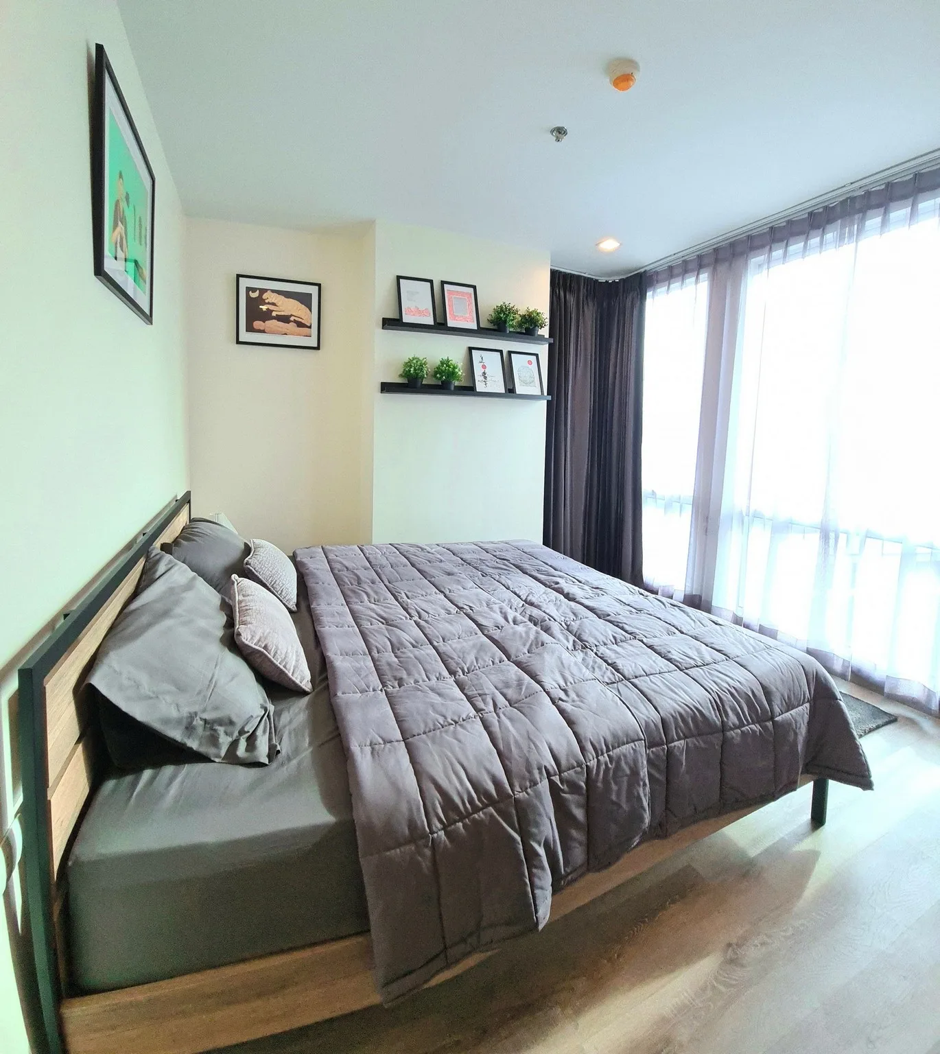 Property photos for Wish @ Samyan