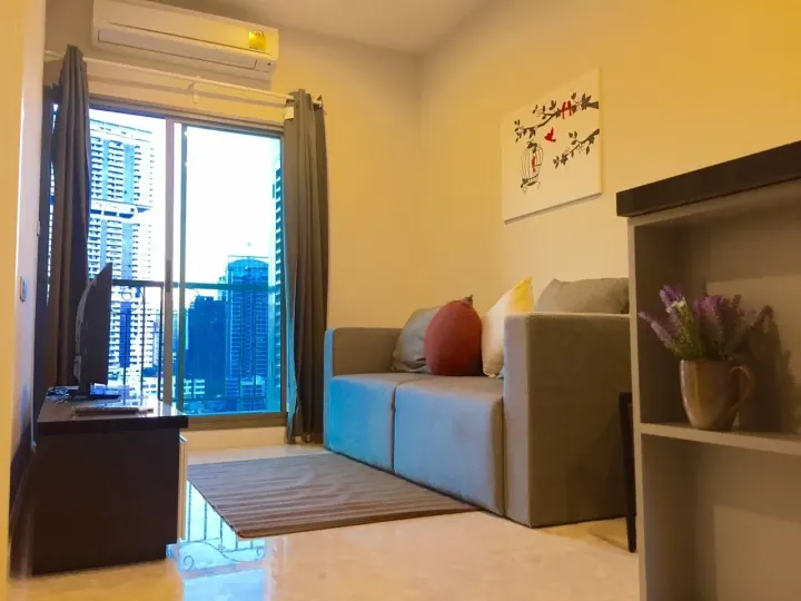 Property photos for The Crest Sukhumvit 34
