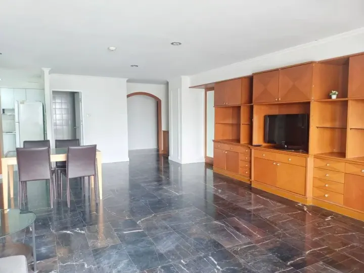 Property photos for The Waterford Park Sukhumvit 53