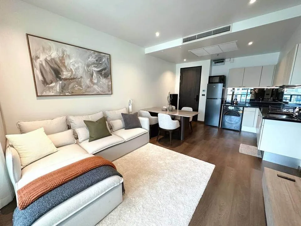 Property photos for The Address Chidlom