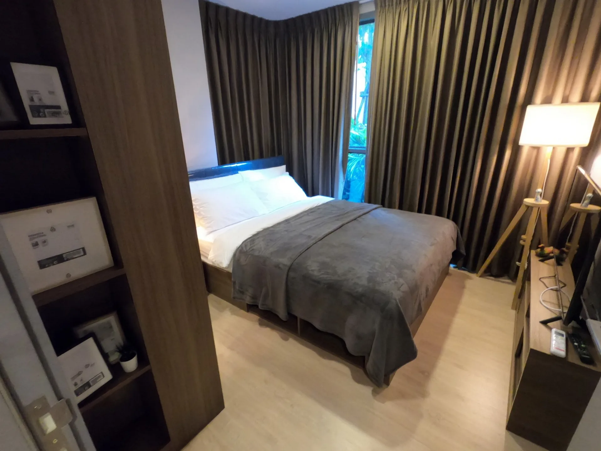 Property photos for Taka Haus Ekamai 12