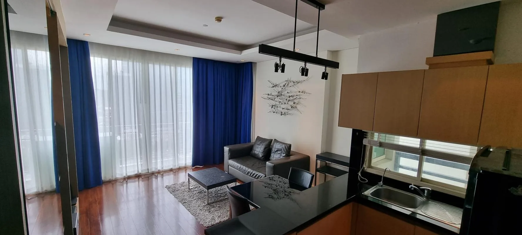Property photos for Wind Ratchayothin