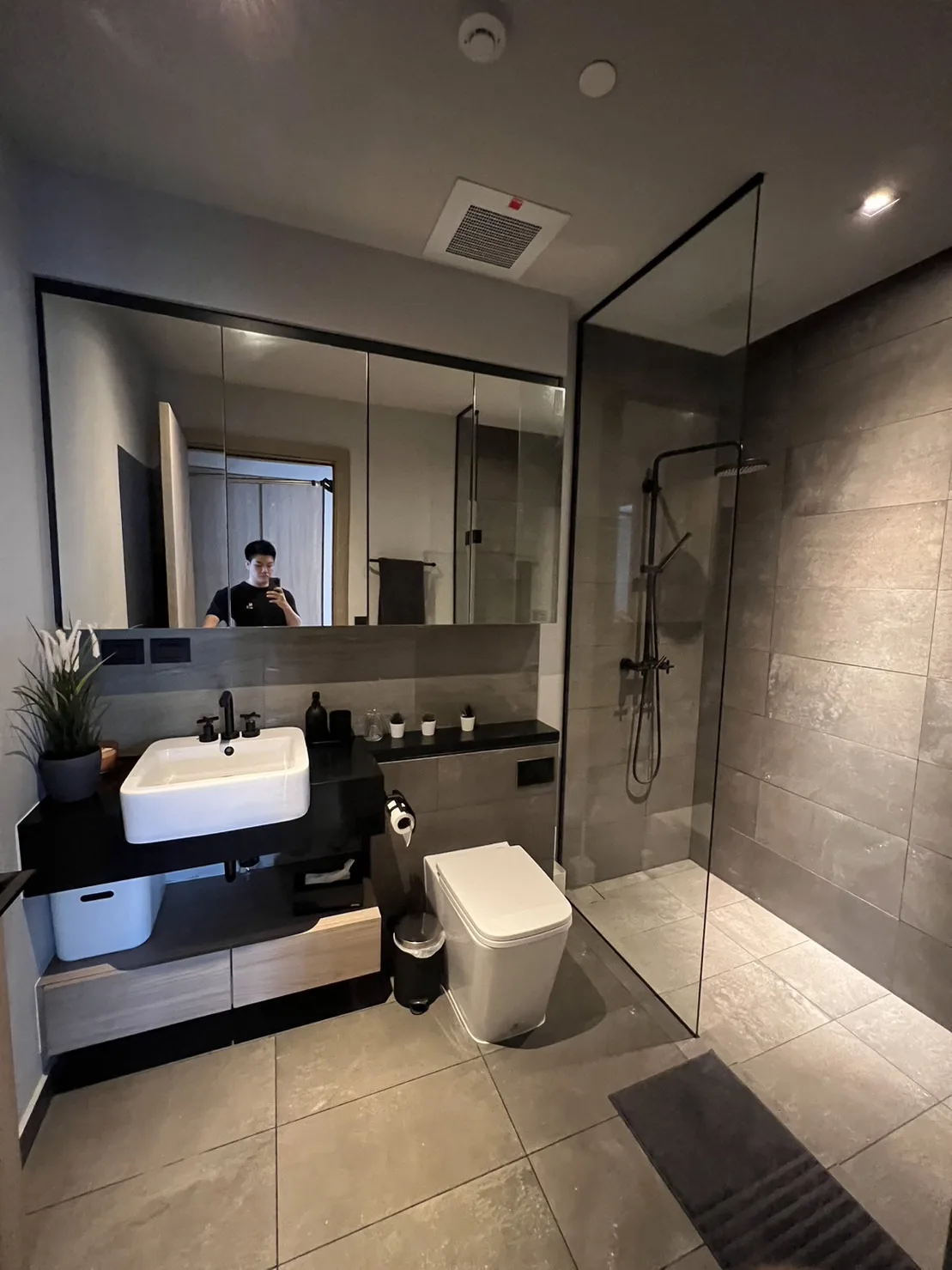 Property photos for The Lofts Asoke