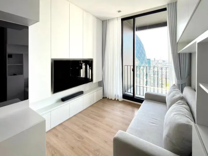 Property photos for Noble Around Ari