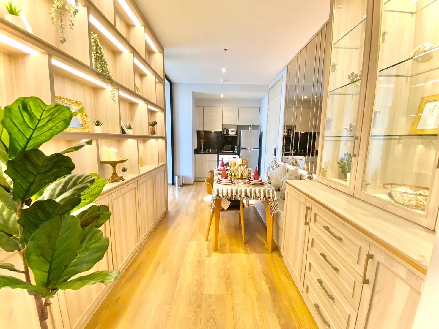 Property photos for Park Origin Phromphong