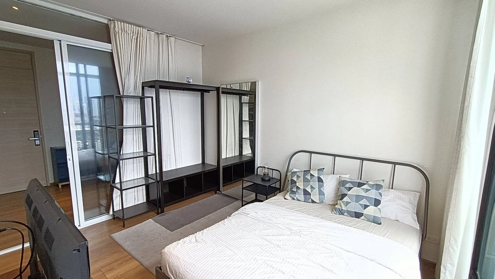 Property photos for Park Origin Phromphong