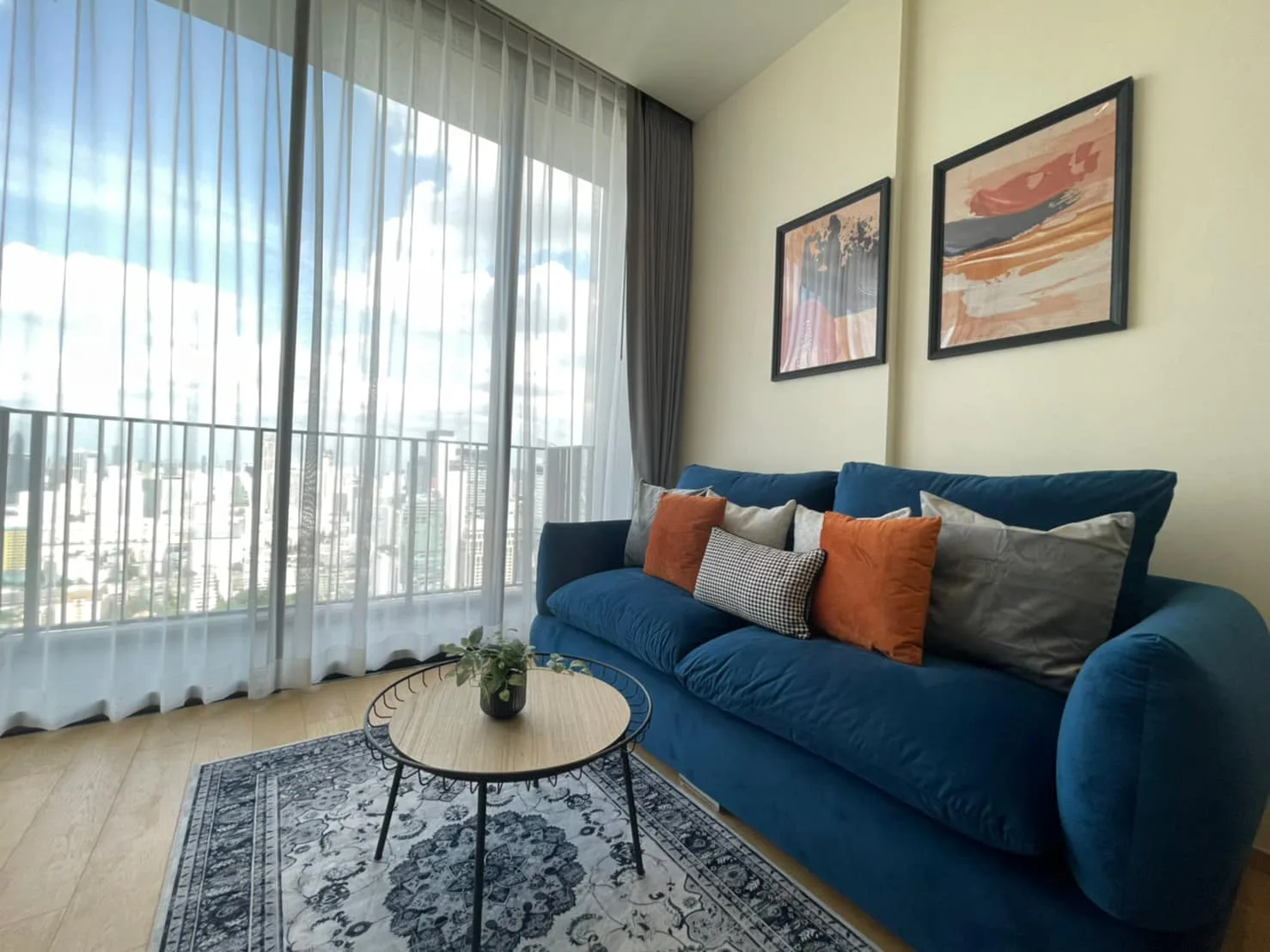 Property photos for 28 Chidlom