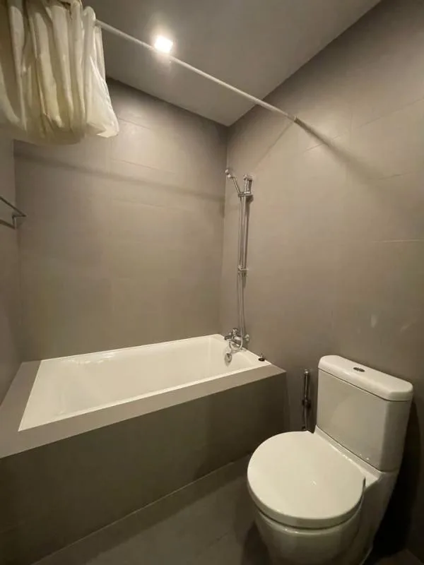 Property photos for Noble ReD