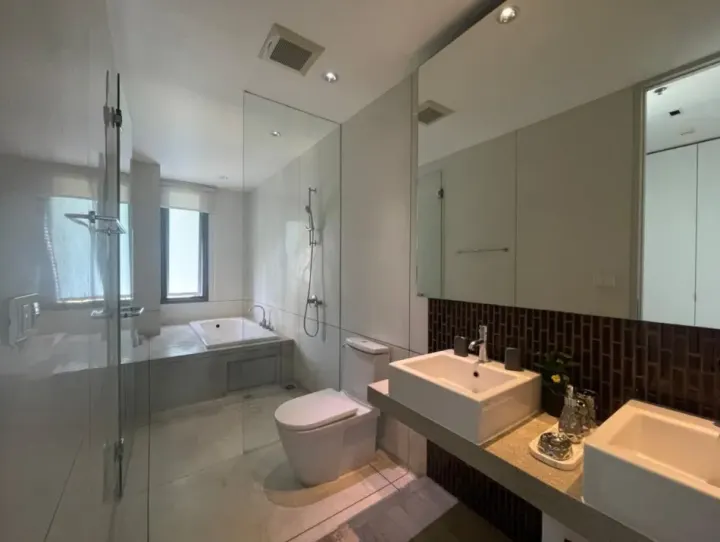 Property photos for Promphan 53