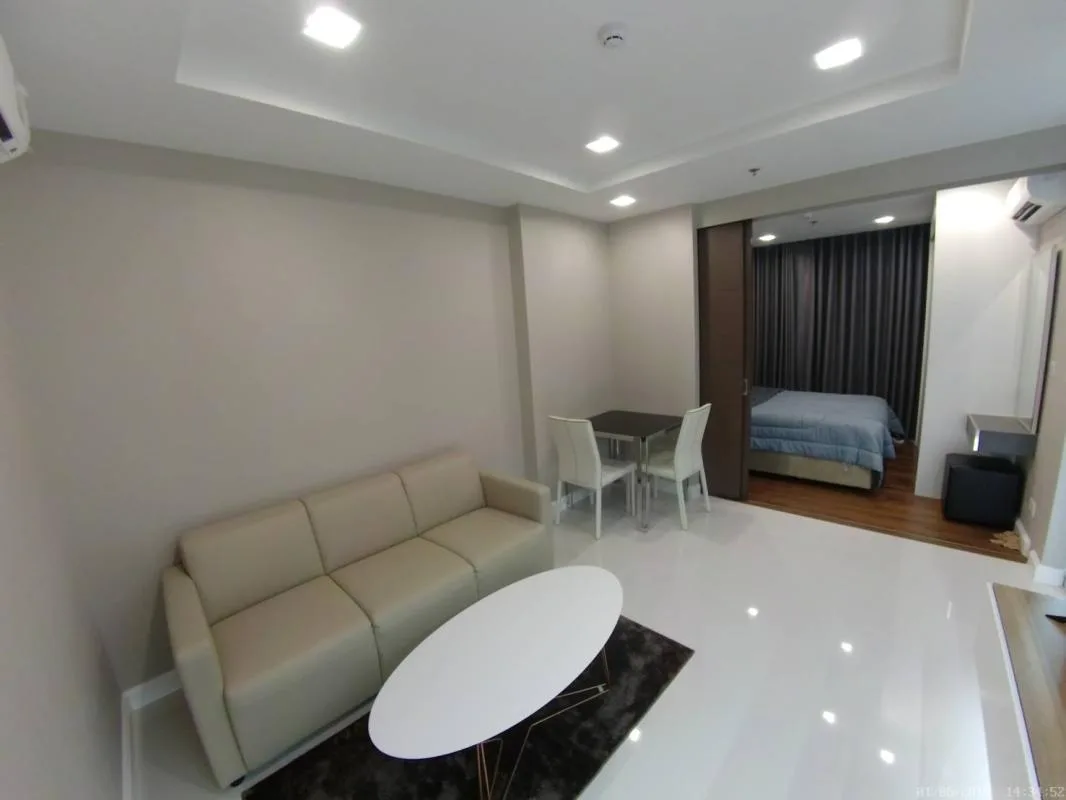 Property photos for The Metropolis Samrong Interchange