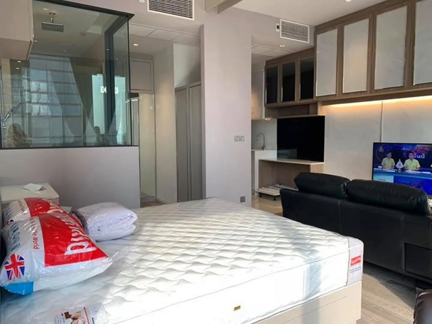 Property photos for Ashton Silom
