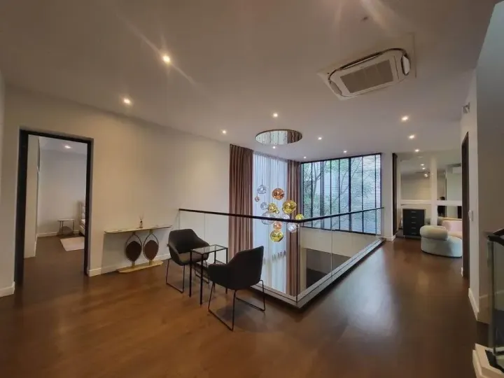 Property photos for Bugaan Krungthep Kreetha