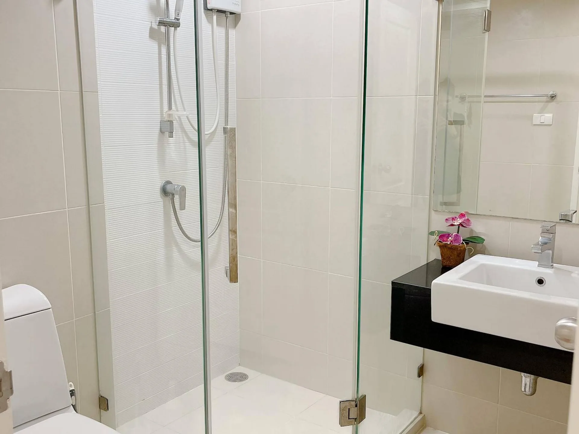 Property photos for Belle Grand Rama 9