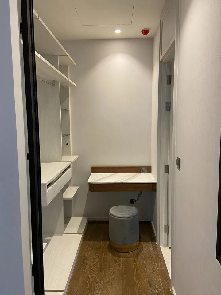 Property photos for Muniq Langsuan