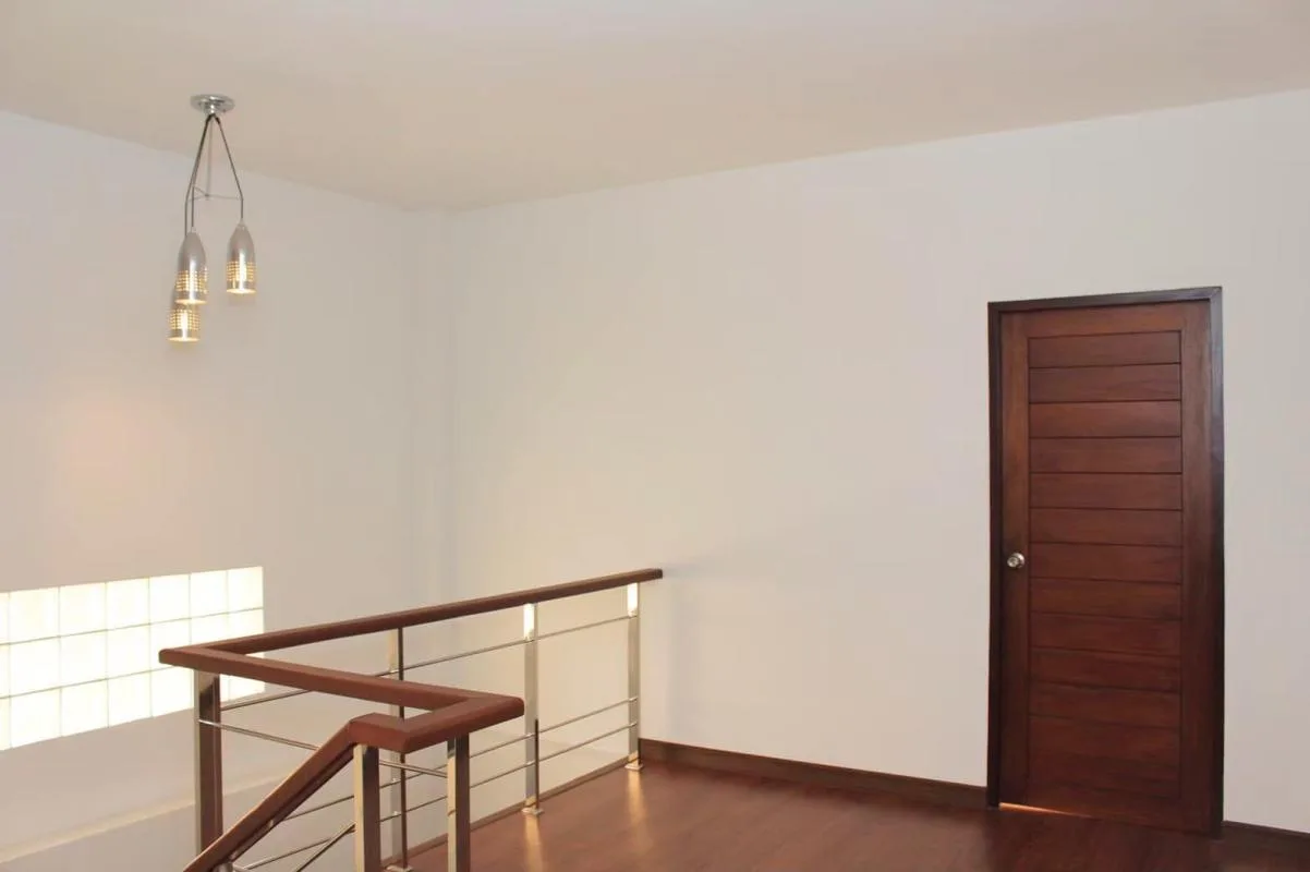 Property photos for Townhouse Soi Aree Samphan 7