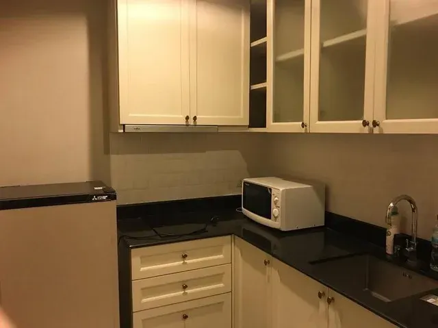 Property photos for The Reserve - Kasemsan 3