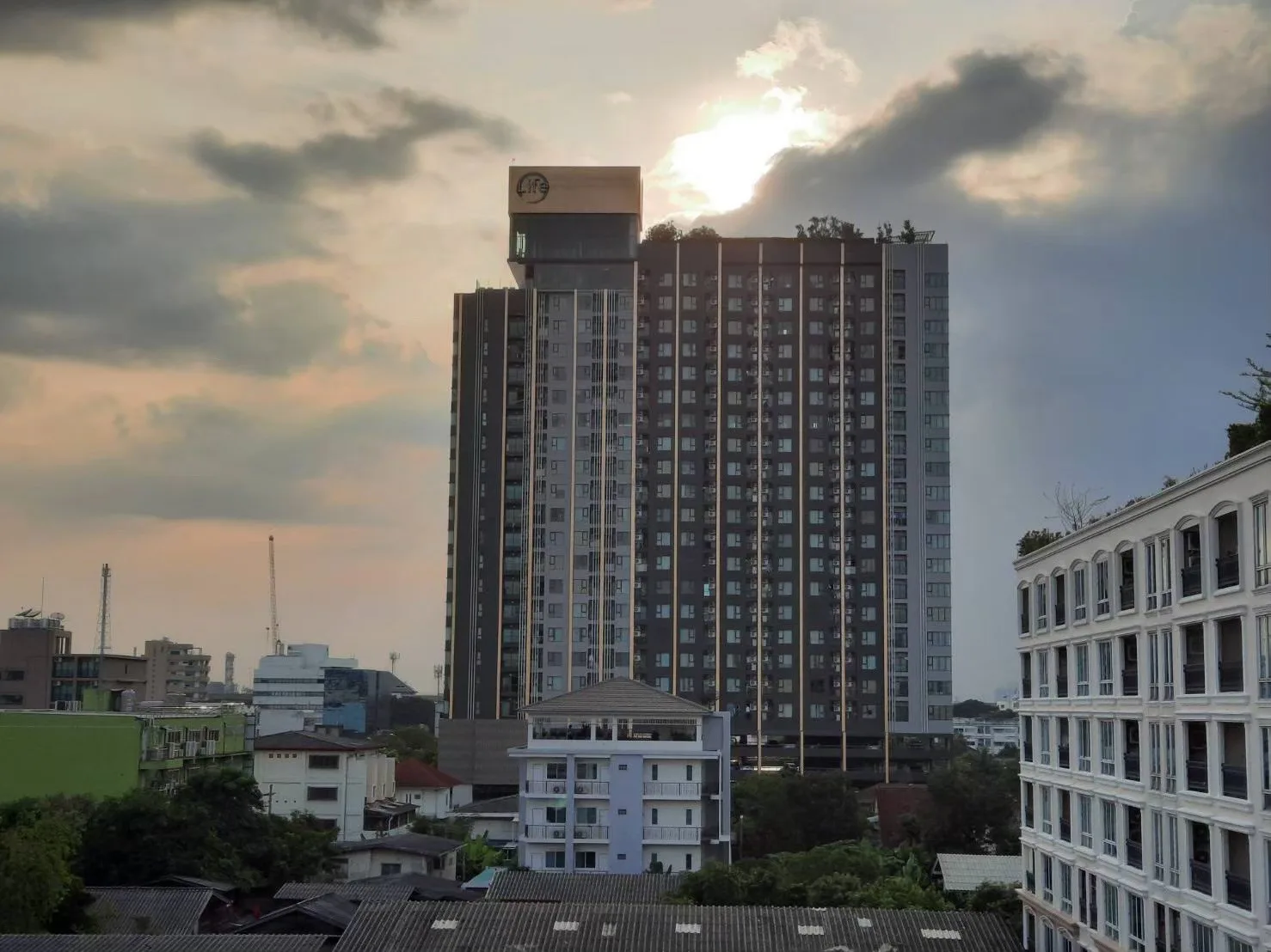 Property photos for Life Sukhumvit 62